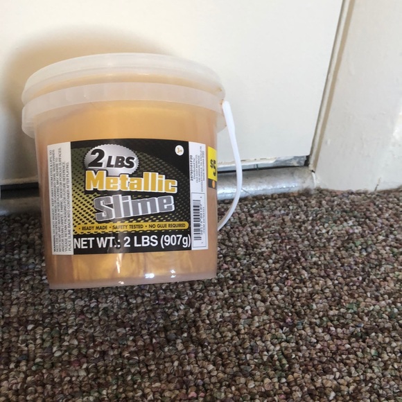 Gold and blue slime - Picture 3 of 3